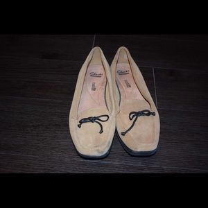 Clark’s Beige Flats